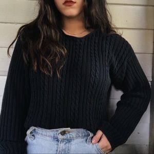 ❌SOLD❌Vintage cropped cable knit Sweater